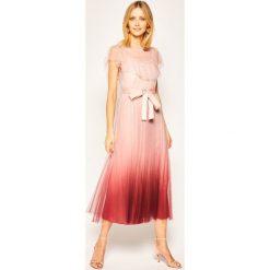 Sukienka koktajlowa Red Valentino TR0VA11Y. Różowe sukienki damskie Red Valentino, bez wzorów, z poliesteru, wizytowe, bez kołnierzyka, bez rękawów. W wyprzedaży za 2309,00 zł.