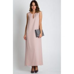 Beżowa sukienka maxi bez rękawów BIALCON. Brązowe sukienki damskie BIALCON, na co dzień, na lato, bez wzorów, eleganckie, bez kołnierzyka, bez rękawów, maxi, proste. W wyprzedaży za 241,00 zł.
