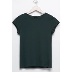 Gładka koszulka ECO AWARE - Khaki. Brązowe koszulki damskie Sinsay, s, bez wzorów, bez kołnierzyka. Za 9,99 zł.