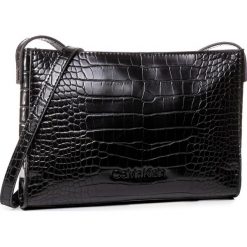 Torebka CALVIN KLEIN - Winged Ew Crossbody Croc K60K606314 BAX. Czarne listonoszki damskie Calvin Klein, bez wzorów, ze skóry ekologicznej, bez dodatków. Za 359,00 zł.
