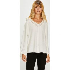 Roxy - Bluzka. Białe bluzki damskie Roxy, s, w koronkowe wzory, z wiskozy, bez kołnierzyka, bez rękawów. W wyprzedaży za 219,90 zł.