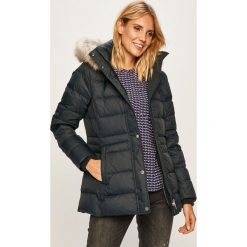 Tommy Hilfiger - Kurtka puchowa. Niebieskie kurtki damskie TOMMY HILFIGER, s, bez wzorów, z poliesteru, długie, z kapturem. W wyprzedaży za 439,90 zł.