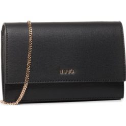 Torebka LIU JO - S Crossbody AA0167 E0087 Nero 22222. Czarne torebki klasyczne damskie Liu Jo, bez wzorów, ze skóry ekologicznej, wizytowe, bez dodatków. W wyprzedaży za 259,00 zł.