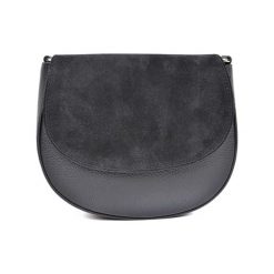 Torebka w kolorze czarnym - (S)22,5 x (W)19 x (G)8 cm. Czarne torebki klasyczne damskie Bestsellers bags, w paski, z materiału. W wyprzedaży za 199,95 zł.