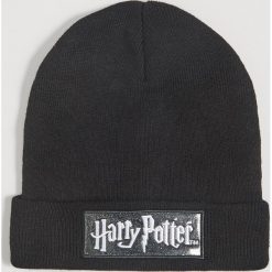 Czapka beanie Harry Potter - Czarny. Czarne czapki damskie Sinsay, bez wzorów. Za 24,99 zł.