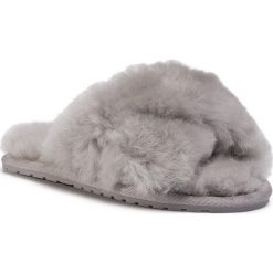 Kapcie EMU AUSTRALIA - Mayberry Teens T12176 Dove Grey. Szare sandały dziewczęce EMU Australia, ze skóry, bez zapięcia. Za 219,00 zł.