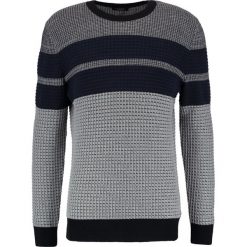 Calvin Klein SATINO Sweter grey. Szare kardigany męskie marki Calvin Klein, m, z bawełny. W wyprzedaży za 359,40 zł.