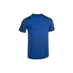 Koszulka fitness kardio męska FTS 500 niebieska. Niebieskie koszulki męskie DOMYOS, xl, bez wzorów, z elastanu, bez kołnierzyka, bez rękawów, na fitness i siłownię. Za 49,99 zł.
