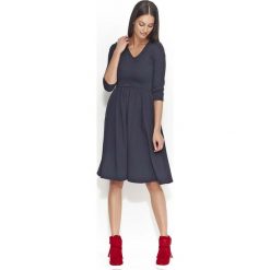 Granatowa Dresowa Sukienka z Szerokim Dołem. Szare sukienki balowe marki bonprix, melanż, z dresówki, z kapturem, z długim rękawem, maxi. Za 123,90 zł.