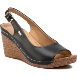 Sandały LASOCKI - RST-2135-01 Black. Czarne klapki damskie Lasocki, bez wzorów, ze skóry, bez obcasa, na obcasie. Za 129,99 zł.