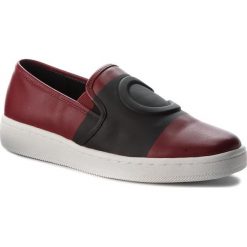 Półbuty CALVIN KLEIN - Deborah E7549 Red Rock/Black. Czerwone półbuty damskie skórzane Calvin Klein, rockowe, na płaskiej podeszwie. Za 569,00 zł.