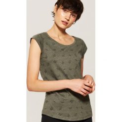 T-shirt z nadrukiem all over - Khaki. Brązowe t-shirty damskie House, l, z nadrukiem. Za 25,99 zł.