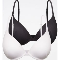 Biustonosz push-up 2 pack - Kremowy. Białe biustonosze Reserved, bez wzorów. Za 69,99 zł.