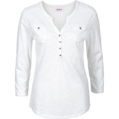 Shirt z dekoltem henley, rękawy 3/4, bawełna organiczna bonprix biel wełny. Białe koszulki damskie bonprix, bez wzorów, z bawełny, z dekoltem w serek, bez rękawów. Za 59,99 zł.