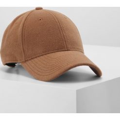 Czapki męskie: New Era PREMIUM CLASSIC 9FORTY Czapka z daszkiem khaki