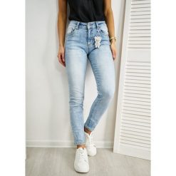 Spodnie Teddy Bear Jeans Blue XS. Niebieskie spodnie damskie LIGARI JEANS, s, z elastanu. Za 129,99 zł.
