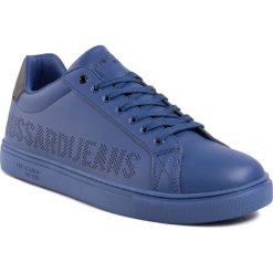 Sneakersy Trussardi Jeans 77A00228. Niebieskie sneakersy męskie Trussardi Jeans, bez wzorów, z jeansu, bez zapięcia. W wyprzedaży za 309,00 zł.