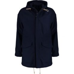 Abercrombie & Fitch Krótki płaszcz navy. Niebieskie płaszcze męskie marki Abercrombie & Fitch, m, z bawełny, krótkie. W wyprzedaży za 463,20 zł.