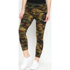 Brązowe-Moro Legginsy Do Good. Brązowe legginsy we wzory Born2be, l. Za 34,99 zł.