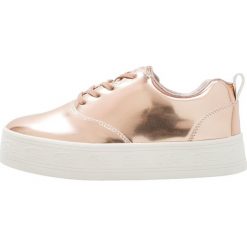 Trampki damskie slip on: Buffalo Tenisówki i Trampki liquid rose gold