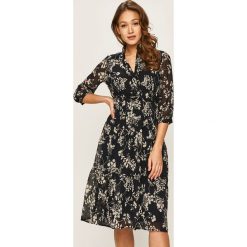 Vero Moda - Sukienka. Niebieskie sukienki damskie Vero Moda, s, bez wzorów, z poliesteru, ze stójką, z krótkim rękawem, krótkie, midi, rozkloszowane. Za 219,90 zł.