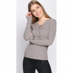 Khaki Sweter Somebody Told Me. Brązowe swetry klasyczne damskie Born2be, na jesień, l. Za 54,99 zł.