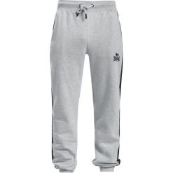 Lonsdale London Oxwick Spodnie dresowe jasnoszary. Szare spodnie dresowe męskie marki Lonsdale London, z nadrukiem, z dresówki. Za 121,90 zł.
