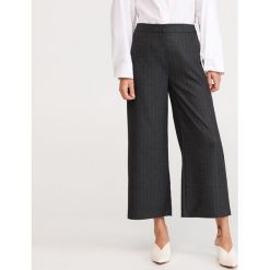 Eleganckie kuloty - Szary. Szare kuloty damskie Reserved, bez wzorów. Za 139,99 zł.