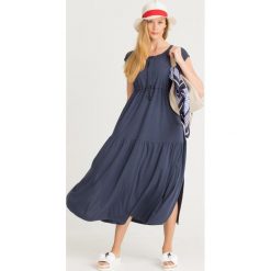 SUKIENKA FIRMA Weekend Max Mara. Niebieskie sukienki damskie Weekend Max Mara, na imprezę, s, bez wzorów, z bawełny, z okrągłym kołnierzem, bez rękawów, midi. Za 664,30 zł.