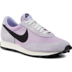 Buty NIKE - Dbreak Sp BV7725 500 Lavender Mist/Black/Lilac Mist. Fioletowe półbuty męskie Nike, na co dzień, bez wzorów, z zamszu, bez zapięcia. W wyprzedaży za 349,00 zł.