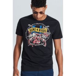 Koszulka guns n roses - Czarny. Koszulki męskie Cropp. W wyprzedaży za 19,99 zł.