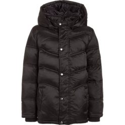 Name it NITMOHIL CAMP Kurtka puchowa black. Czarne kurtki męskie Name it, na zimę, z poliesteru. W wyprzedaży za 175,20 zł.