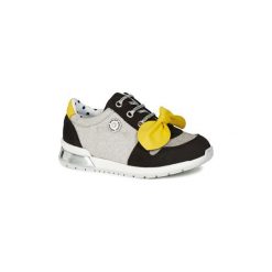 Buty Dziecko Catimini BANJO. Szare trampki dziewczęce marki Catimini, bez wzorów, bez zapięcia. Za 369,00 zł.