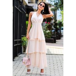 Sukienka GALIRA BEIGE. Brązowe sukienki damskie Sukienka GALIRA BEIGE, s, bez wzorów, bez kołnierzyka, bez rękawów, długie. W wyprzedaży za 109,00 zł.