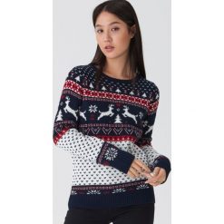 Sweter ze świątecznym motywem - Wielobarwny. Swetry damskie House, s, wizytowe. W wyprzedaży za 59,99 zł.