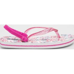 Blukids - Japonki dziecięce. Różowe sandały dziewczęce Blukids, z materiału, bez zapięcia. Za 29,90 zł.