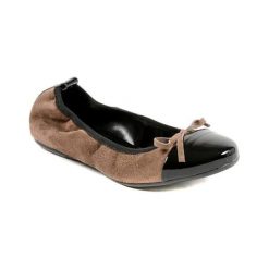 Baleriny damskie lakierowane: Skórzane baleriny w kolorze taupe