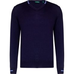 Sweter CHERVO NON. Niebieskie swetry męskie Chervo, bez wzorów, z bawełny, sportowe, z kontrastowym kołnierzykiem, bez kaptura. Za 590,00 zł.