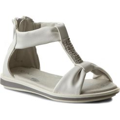 Sandały NELLI BLU - C17SS255-1 Biały. Białe sandały dziewczęce Nelli Blu, ze skóry ekologicznej, bez zapięcia. W wyprzedaży za 29,99 zł.