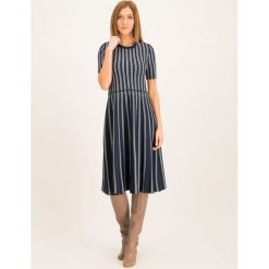 Sukienka dzianinowa Tory Burch Gemini 58488. Niebieskie sukienki damskie Tory Burch, xl, bez wzorów, z poliesteru, bez kołnierzyka, bez rękawów. W wyprzedaży za 1279,00 zł.