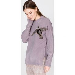 Silvian Heach Hervey Sweter Fioletowy. Fioletowe bluzy damskie Silvian Heach, m, z aplikacjami, z elastanu, bez rękawów, bez kaptura. Za 498,95 zł.