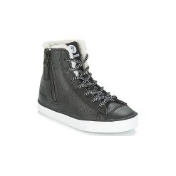 Buty Dziecko Hummel STRADA WINTER ZIP JR. Czarne trampki dziewczęce Hummel, bez wzorów, bez zapięcia. Za 279,20 zł.