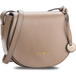 Torebka COCCINELLE - CF8 Clementine Soft E1 CF8 15 02 01 Taupe N75. Brązowe listonoszki damskie Coccinelle, ze skóry. W wyprzedaży za 699,00 zł.