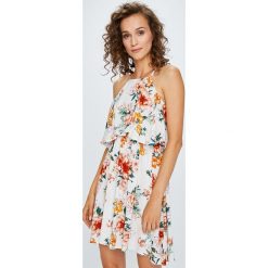 Answear - Sukienka. Sukienki damskie ANSWEAR, na co dzień, s, w kwiaty, z wiskozy, casualowe, z dekoltem karo, bez rękawów, mini, rozkloszowane. W wyprzedaży za 49,90 zł.