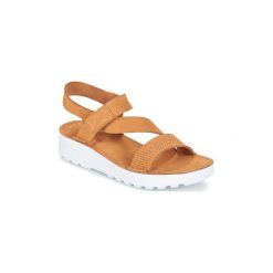 Sandały Kickers CLICK. Brązowe sandały trekkingowe damskie marki Kickers. Za 311,20 zł.