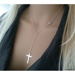 Naszyjniki damskie: Srebrny naszyjnik z kryształkiem