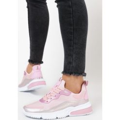 Różowe Sneakersy Carilriane. Różowe sneakersy damskie Born2be. Za 99,99 zł.