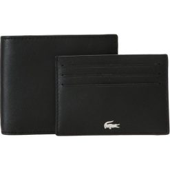 Lacoste BILLFOLD COIN BOX SET Portfel black. Czarne portfele męskie Lacoste. Za 499,00 zł.