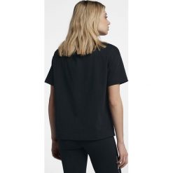 Nike - Top. Czarne topy damskie Nike, s, z nadrukiem, z bawełny, z okrągłym kołnierzem. Za 149,90 zł.
