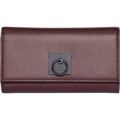 Fiorelli - Portfel. Fioletowe portfele damskie marki Fiorelli, z poliesteru. W wyprzedaży za 139,90 zł.
